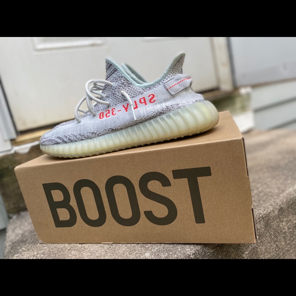 Yeezy v2 350 blue tint